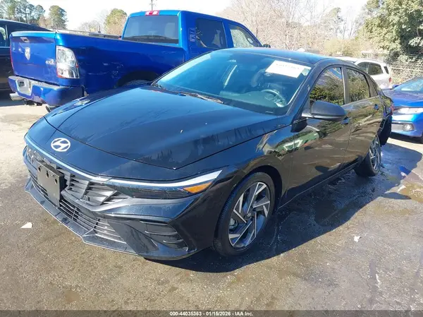 KMHLS4DG2RU757182 2024 HYUNDAI ELANTRA - Image 2