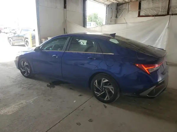 KMHLS4DG2RU764715 2024 HYUNDAI ELANTRA - Image 2