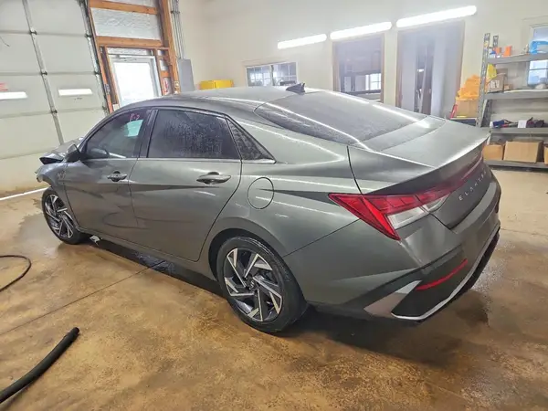 KMHLS4DG2RU772944 2024 HYUNDAI ELANTRA - Image 2