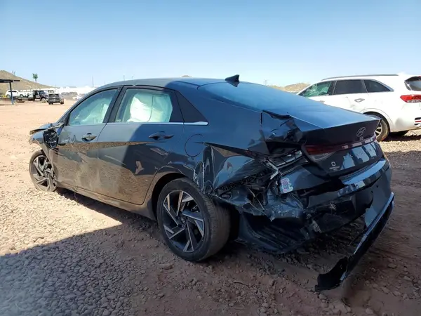 KMHLS4DG2RU773513 2024 HYUNDAI ELANTRA - Image 2