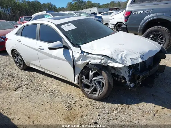 KMHLS4DG2RU806039 2024 HYUNDAI ELANTRA - Image 1