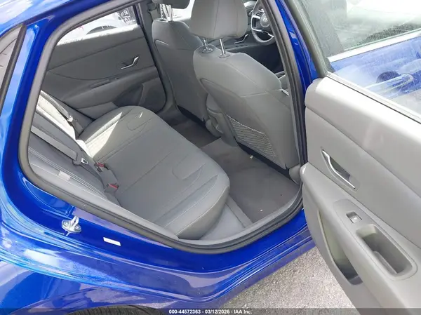 KMHLS4DG2RU815601 2024 HYUNDAI ELANTRA - Image 8