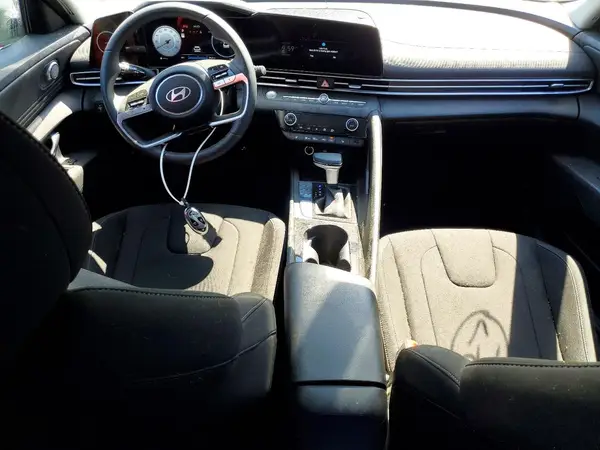 KMHLS4DG2RU820233 2024 HYUNDAI ELANTRA - Image 8