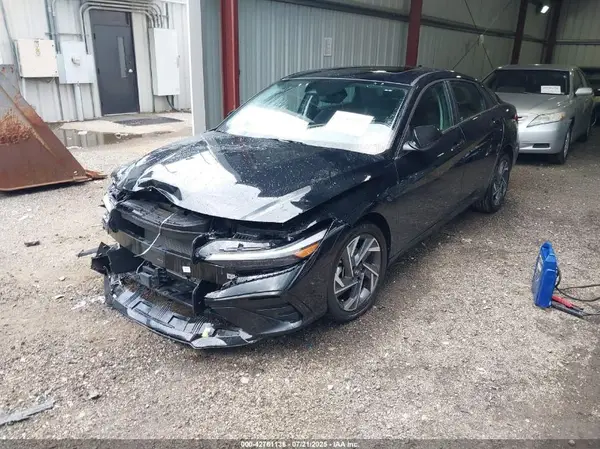 KMHLS4DG2RU833032 2024 HYUNDAI ELANTRA - Image 2