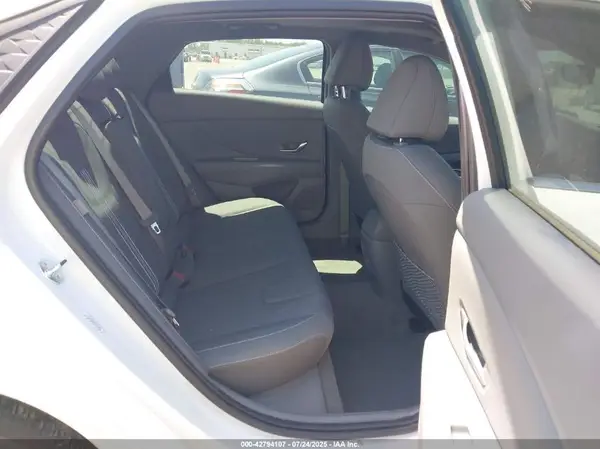 KMHLS4DG2RU838151 2024 HYUNDAI ELANTRA - Image 8