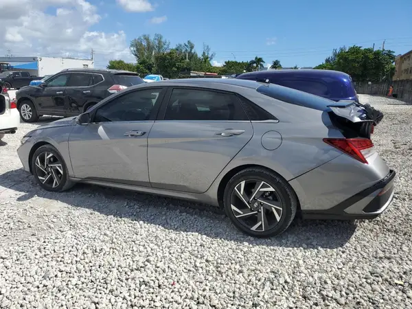 KMHLS4DG2SU852590 2025 HYUNDAI ELANTRA - Image 2