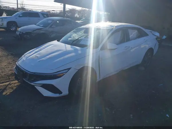KMHLS4DG2SU858308 2025 HYUNDAI ELANTRA - Image 2