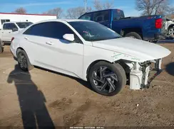 KMHLS4DG2SU880373 2025 HYUNDAI ELANTRA