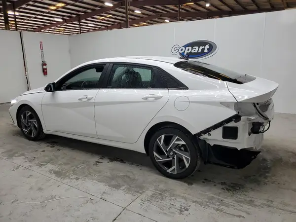 KMHLS4DG2SU906745 2025 HYUNDAI ELANTRA - Image 2