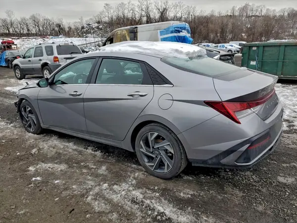 KMHLS4DG2SU913873 2025 HYUNDAI ELANTRA - Image 2