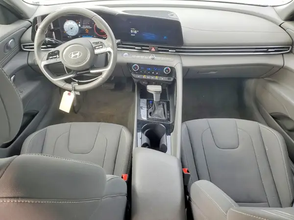 KMHLS4DG2SU921004 2025 HYUNDAI ELANTRA - Image 8
