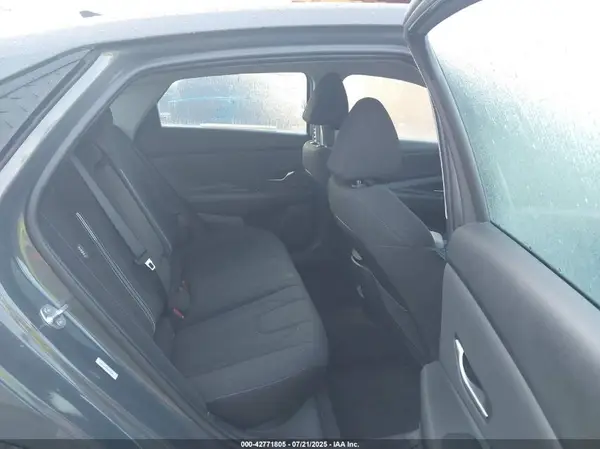 KMHLS4DG2SU924596 2025 HYUNDAI ELANTRA - Image 8