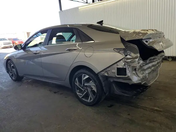 KMHLS4DG2SU924713 2025 HYUNDAI ELANTRA - Image 2