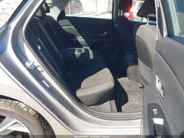 KMHLS4DG2SU930060 2025 HYUNDAI ELANTRA - Image 8
