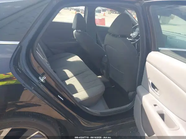 KMHLS4DG2SU939132 2025 HYUNDAI ELANTRA - Image 8