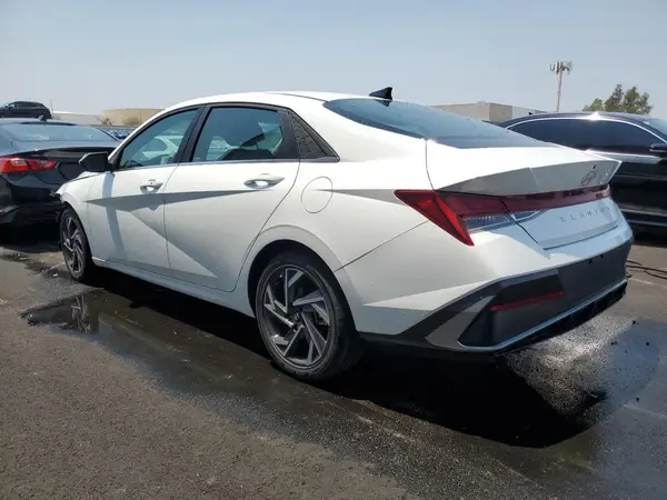 KMHLS4DG2SU946520 2025 HYUNDAI ELANTRA - Image 2