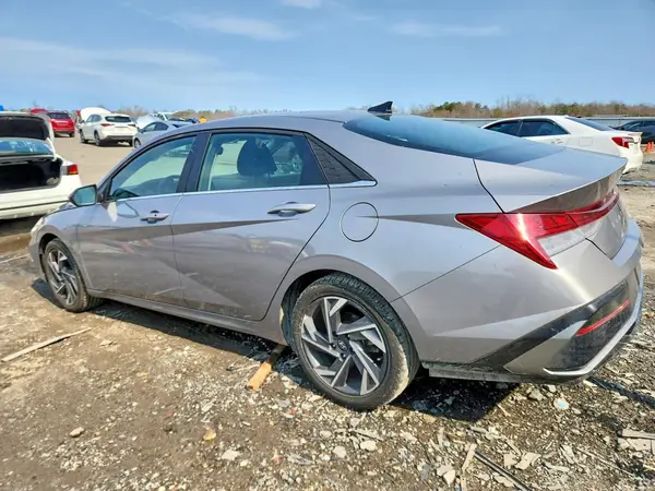 KMHLS4DG2SU950566 2025 HYUNDAI ELANTRA - Image 2