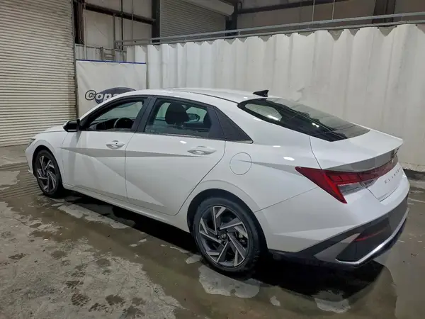 KMHLS4DG2SU951328 2025 HYUNDAI ELANTRA - Image 2