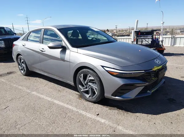 KMHLS4DG2SU951412 2025 HYUNDAI ELANTRA - Image 1
