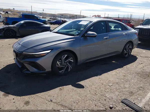 KMHLS4DG2SU951412 2025 HYUNDAI ELANTRA - Image 2
