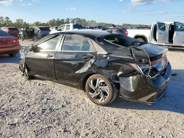 KMHLS4DG2SU952334 2025 HYUNDAI ELANTRA - Image 2