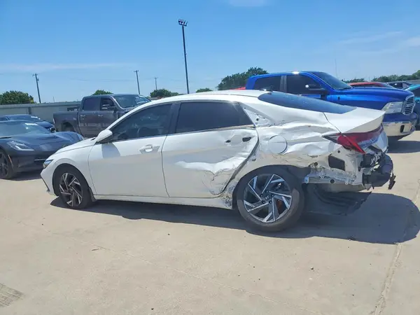 KMHLS4DG2SU953371 2025 HYUNDAI ELANTRA - Image 2