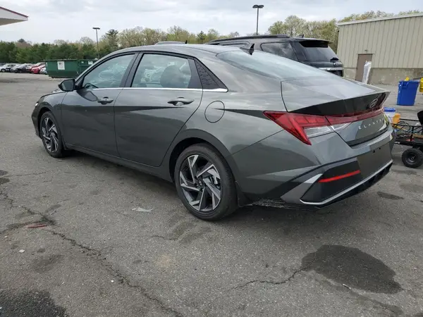 KMHLS4DG2SU969523 2025 HYUNDAI ELANTRA - Image 2