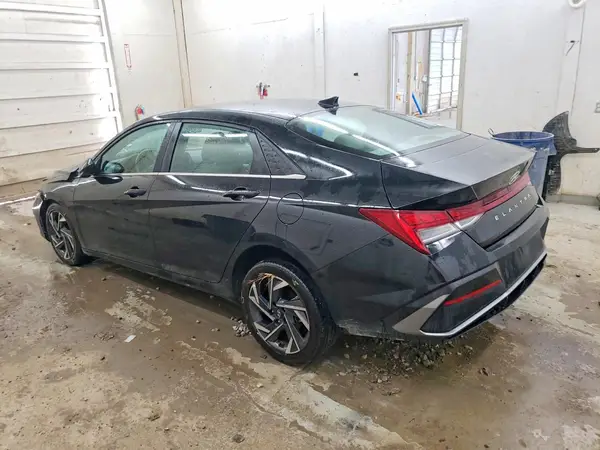 KMHLS4DG2SU978478 2025 HYUNDAI ELANTRA - Image 2