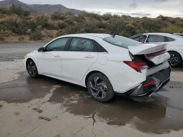 KMHLS4DG2SU996303 2025 HYUNDAI ELANTRA - Image 2