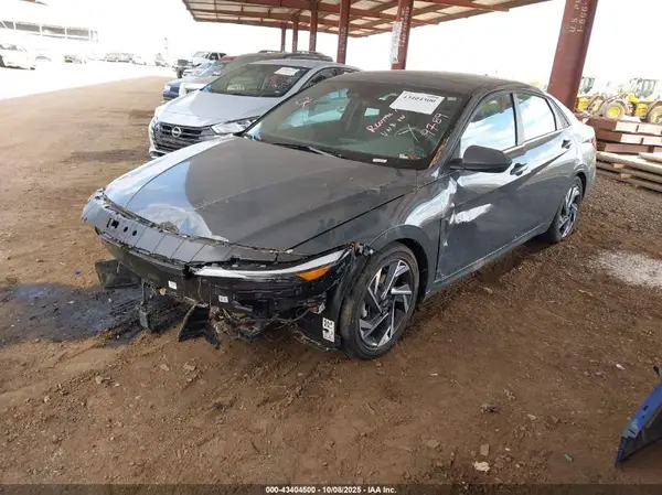 KMHLS4DG2SU999671 2025 HYUNDAI ELANTRA - Image 2