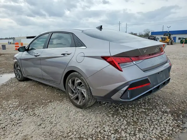 KMHLS4DG3RU646236 2024 HYUNDAI ELANTRA - Image 2