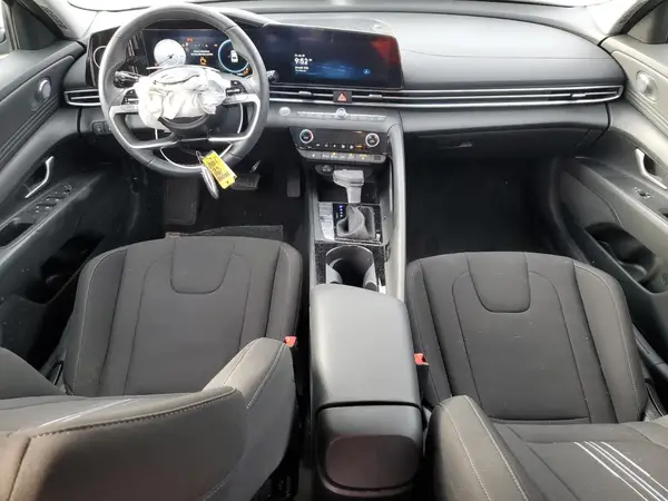 KMHLS4DG3RU686381 2024 HYUNDAI ELANTRA - Image 8