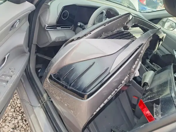 KMHLS4DG3RU718603 2024 HYUNDAI ELANTRA - Image 8