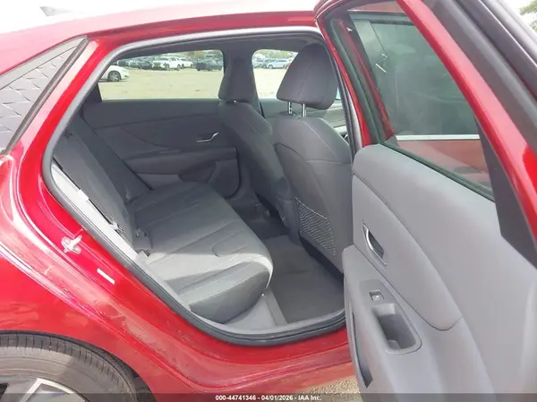 KMHLS4DG3RU744845 2024 HYUNDAI ELANTRA - Image 8