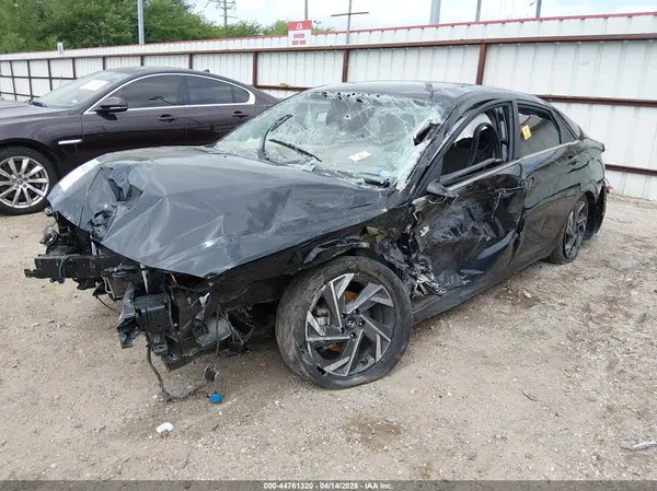 KMHLS4DG3RU746630 2024 HYUNDAI ELANTRA - Image 2