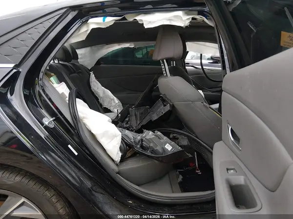 KMHLS4DG3RU746630 2024 HYUNDAI ELANTRA - Image 8