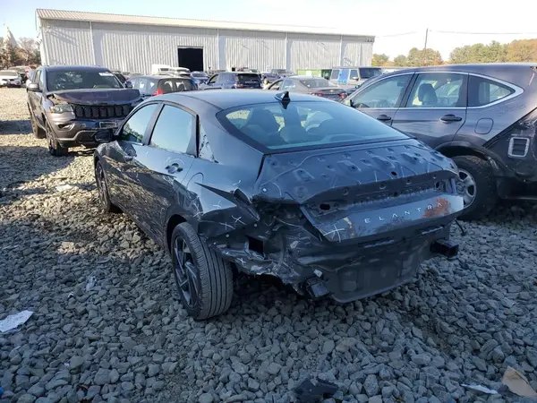 KMHLS4DG3RU749561 2024 HYUNDAI ELANTRA - Image 2