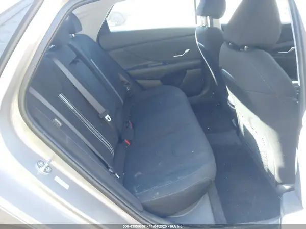 KMHLS4DG3RU749754 2024 HYUNDAI ELANTRA - Image 8