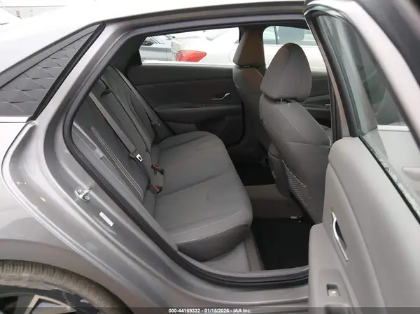KMHLS4DG3RU751214 2024 HYUNDAI ELANTRA - Image 8