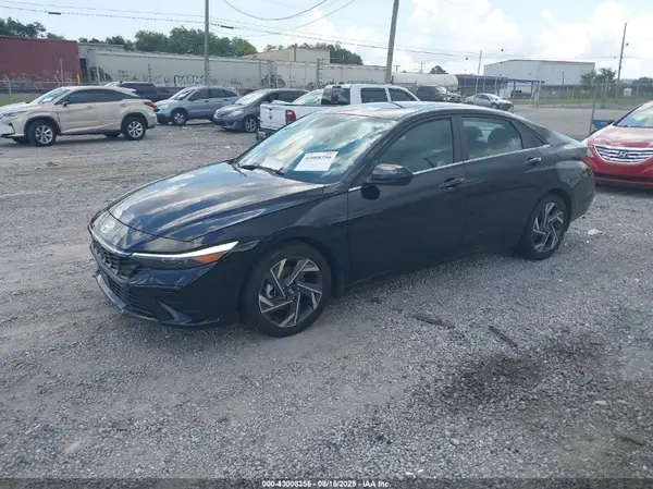 KMHLS4DG3RU764884 2024 HYUNDAI ELANTRA - Image 2