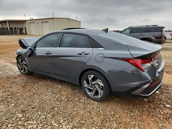 KMHLS4DG3RU765355 2024 HYUNDAI ELANTRA - Image 2