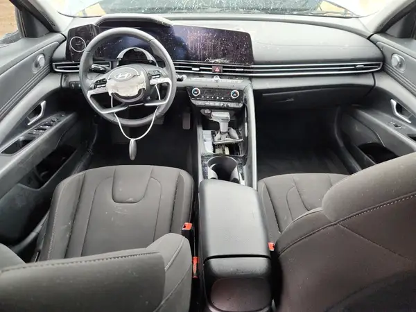 KMHLS4DG3RU765355 2024 HYUNDAI ELANTRA - Image 8