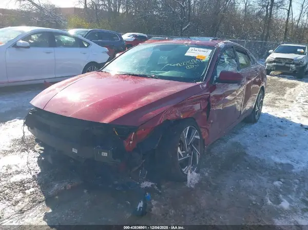KMHLS4DG3RU769972 2024 HYUNDAI ELANTRA - Image 2
