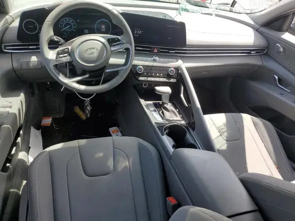 KMHLS4DG3RU772905 2024 HYUNDAI ELANTRA - Image 8