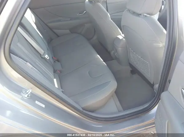 KMHLS4DG3RU780650 2024 HYUNDAI ELANTRA - Image 8