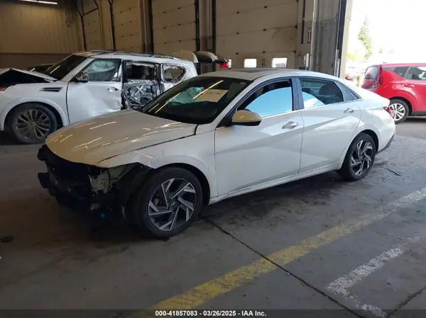 KMHLS4DG3RU783435 2024 HYUNDAI ELANTRA - Image 2