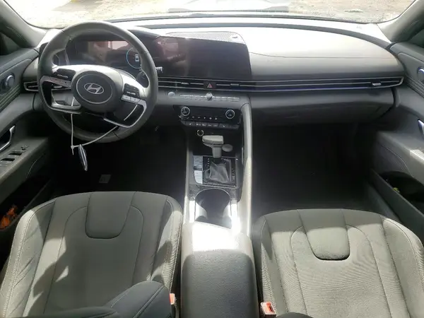 KMHLS4DG3RU786383 2024 HYUNDAI ELANTRA - Image 8