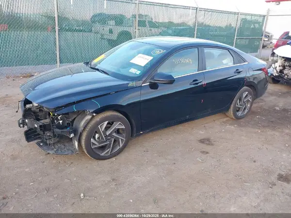 KMHLS4DG3RU799957 2024 HYUNDAI ELANTRA - Image 2