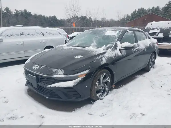 KMHLS4DG3RU800041 2024 HYUNDAI ELANTRA - Image 2