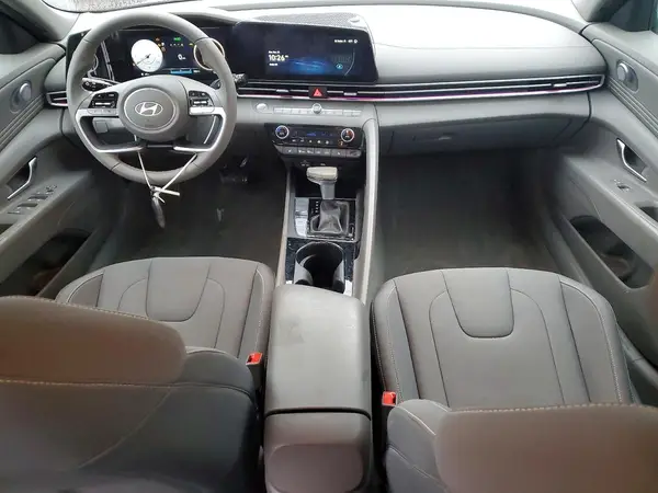 KMHLS4DG3RU812271 2024 HYUNDAI ELANTRA - Image 8